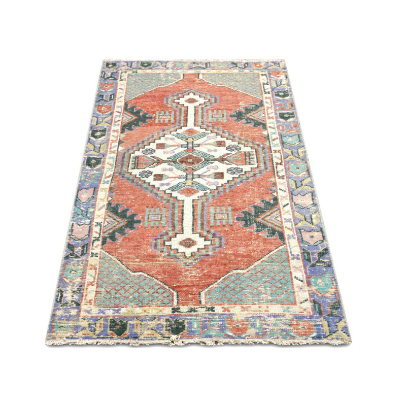 One-of-a-Kind 2'5" X 5'2" Area Rug