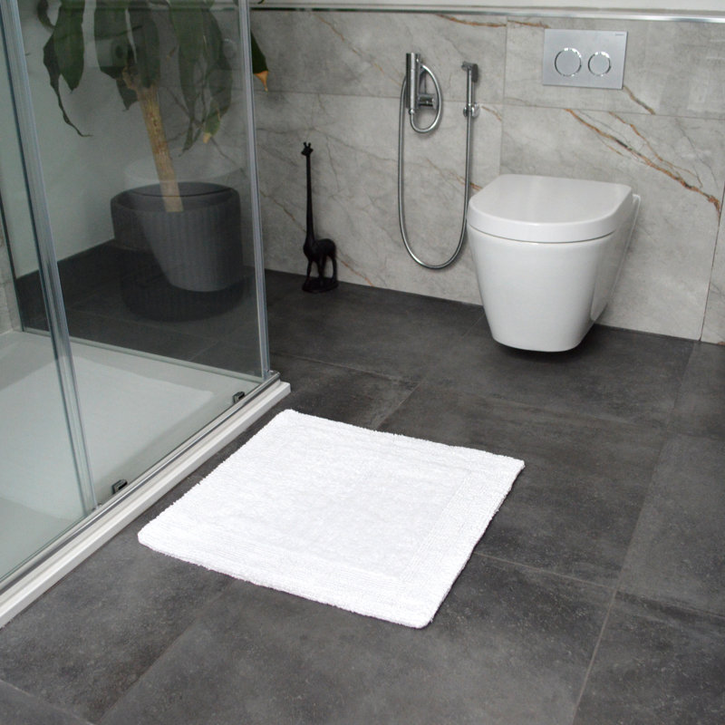 Nagelly Reversible Square Bath Mat, White