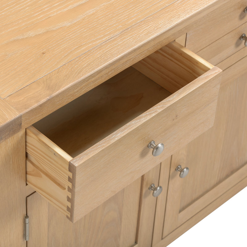 Windsor 137cm Sideboard, Brown