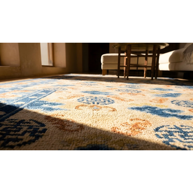 Tapis ivoire antique en laine Kansu