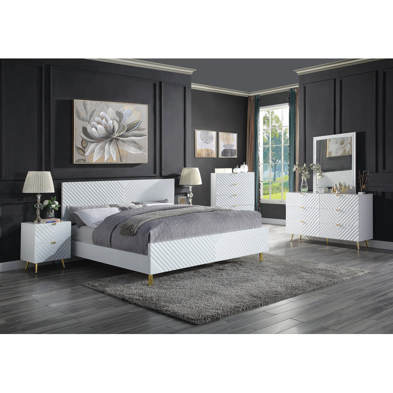 Miroir Gaines, Blanc