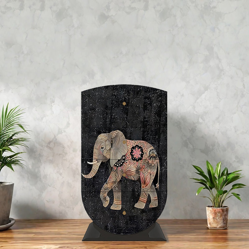Armoire décorative française à motif d'éléphants