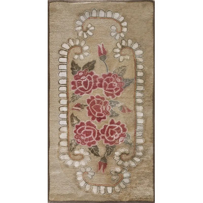Tapis crocheté antique à motif floral