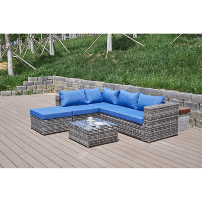 Canapé de patio en rotin de détente confortable pour l'extérieur
