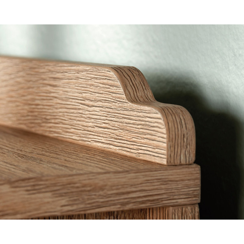 Huche 54 "Rollingwood Country
