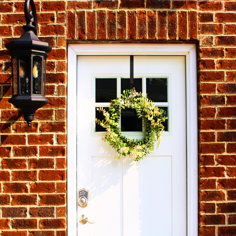 Faux Plastic 12'' Wreath