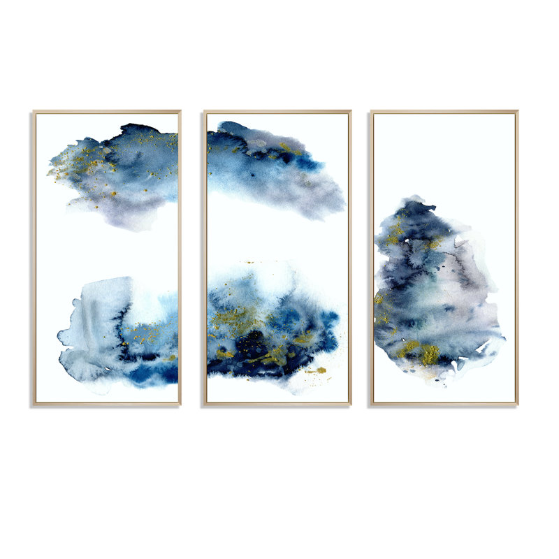 «Blue and Grey Clouds With Golden Glitter», peinture sur toile 3 pièces, H 28 po x l 36 po, Brun
