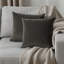 Ensemble de coussins décoratifs en tissu velours carré 16 po Wily-115686202