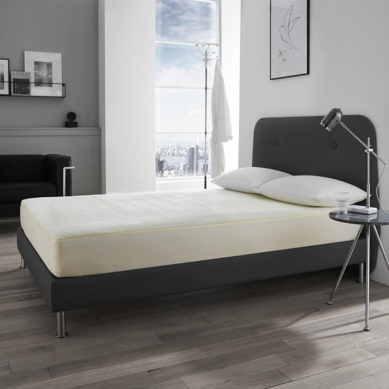 Fitted Mattress Protector Case Pack, Super King (6')