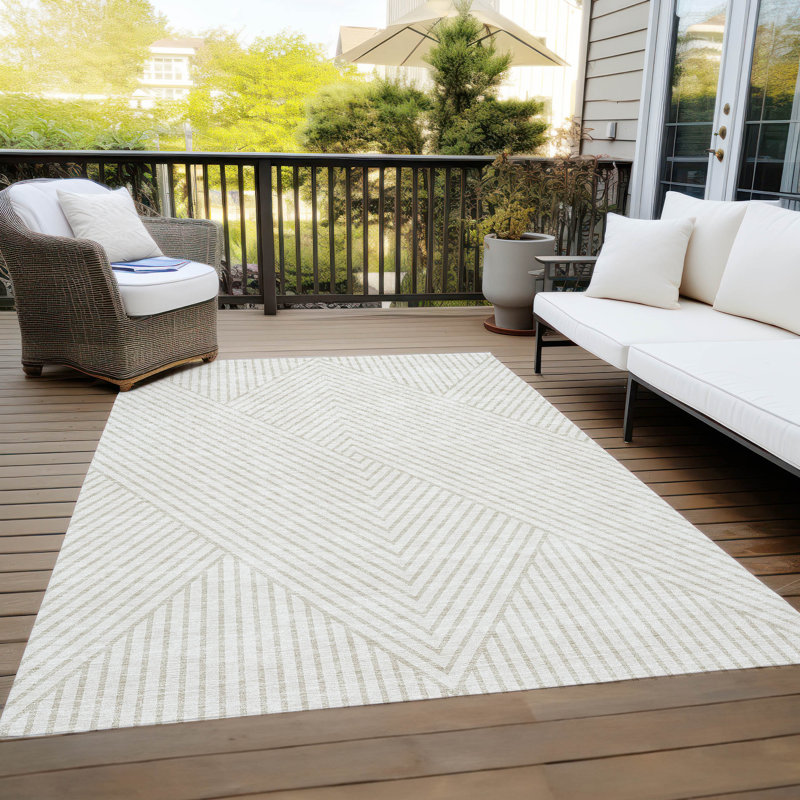 Tapis Pentagia, Rectangle 2 pi 6 po x 3 pi 10 po