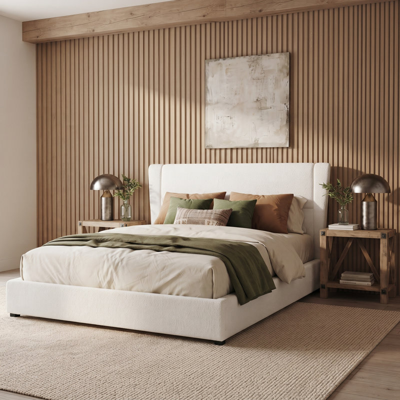 Lit plateforme Quilla moderne à oreilles capitonnées avec tissu bouclé, lattes en bois massif et tête de lit rembourrée - Chambre à coucher à l'ambiance feutrée