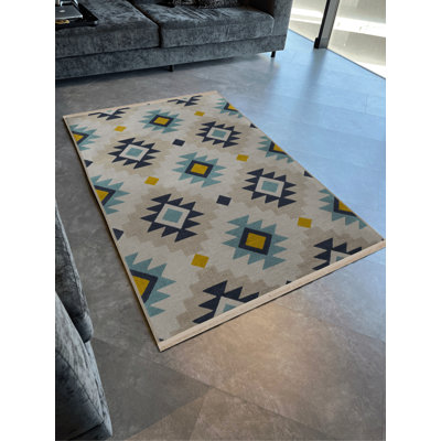 Tapis rectangulaire Finklea