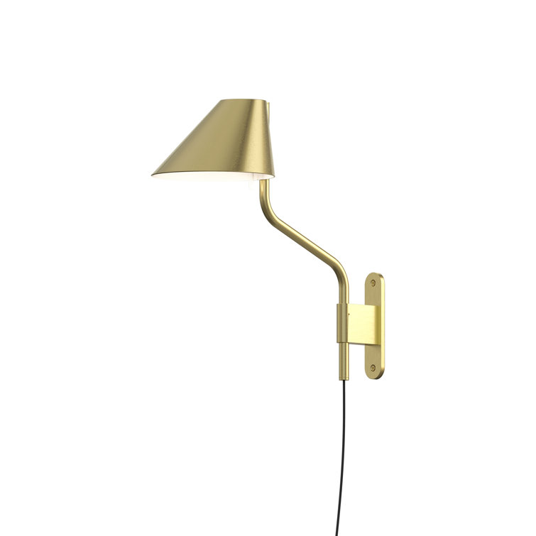Pitch Single Light Dimmable Plug-in Swing Arm Sconce