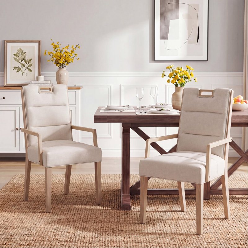 Ensemble de 2 chaises de salle à manger rembourrées avec accoudoirs, tissu beige et structure en bois d'hévéa naturel