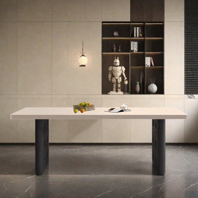 Table de salle à manger haut de gamme et élégante