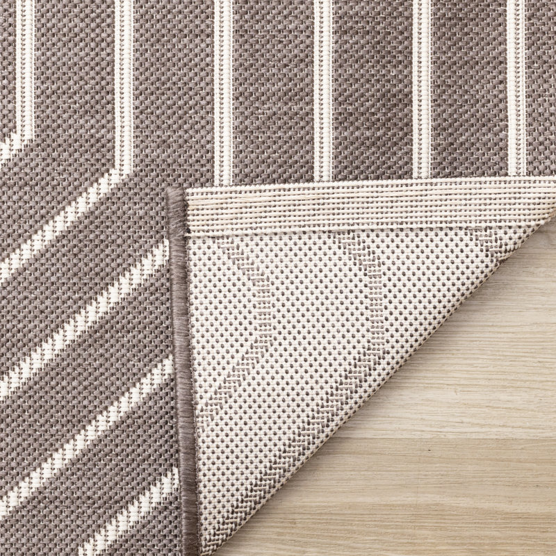 Ody Cream Geometric Indoor Outdoor Area Rug, Rectangle 5'3" x 7'7"