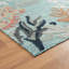Tapis d'extérieur abstrait bleu et blanc 8 pi x 10 pi résistant aux taches