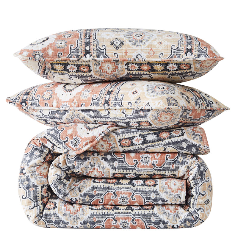 Kilim Oversized easy care lightweight Quilt Set by Southshore Fine Linens, Natural, Queen Quilt + 2 Standard Shams