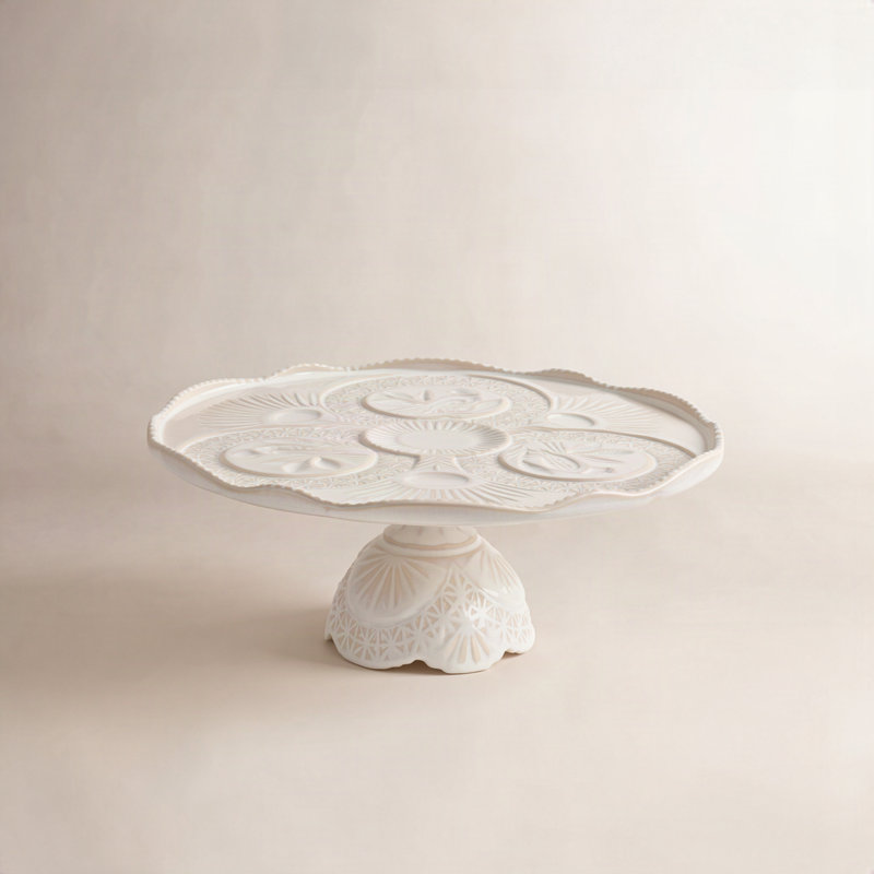 Naveen Footed Plate, White