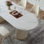 Table de salle à manger ovale moderne, style crème luxueux-108432173
