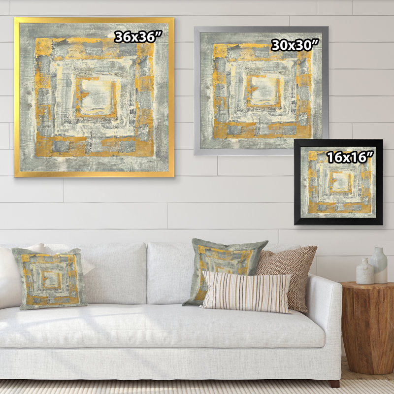 «Gold Glam on Grey Tapisserie I», reproduction sur toile encadrée, H 30 po x l 30 po x P 1 po, Cadre doré