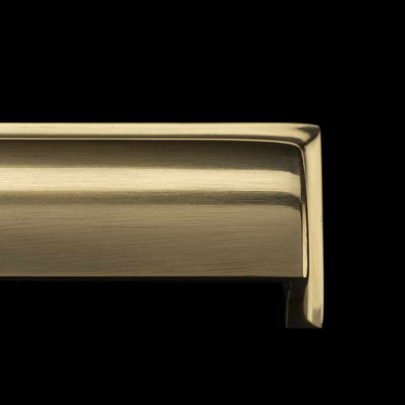 Parkview Collection Cup Pull - Cabinet Knob - Transitional Hardware for Drawers & Cabinets, Antique Brass, 5-1/16"
