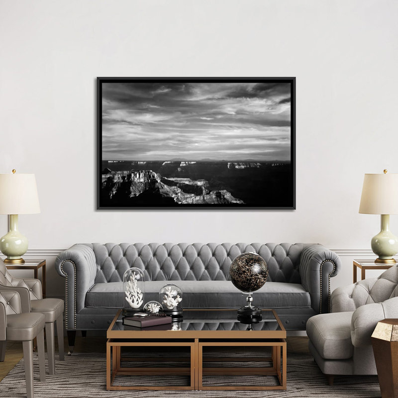 «Grand Canyon From North», 1941 par - reproduction, L 60 po x H 40 po, Toile encadrée noire, Pas de tapis