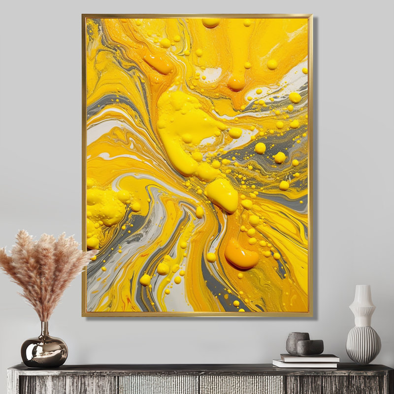 Impression sur toile jaune et grise cosmique I, Cadre flottant doré, 40" H x 30" W