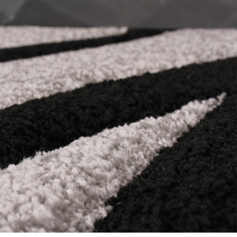 Tapis en polypropylène tissé à la machine à motif floral Kas / gris / noir, Rectangle 7 pi 10 po x 10 pi 10 po