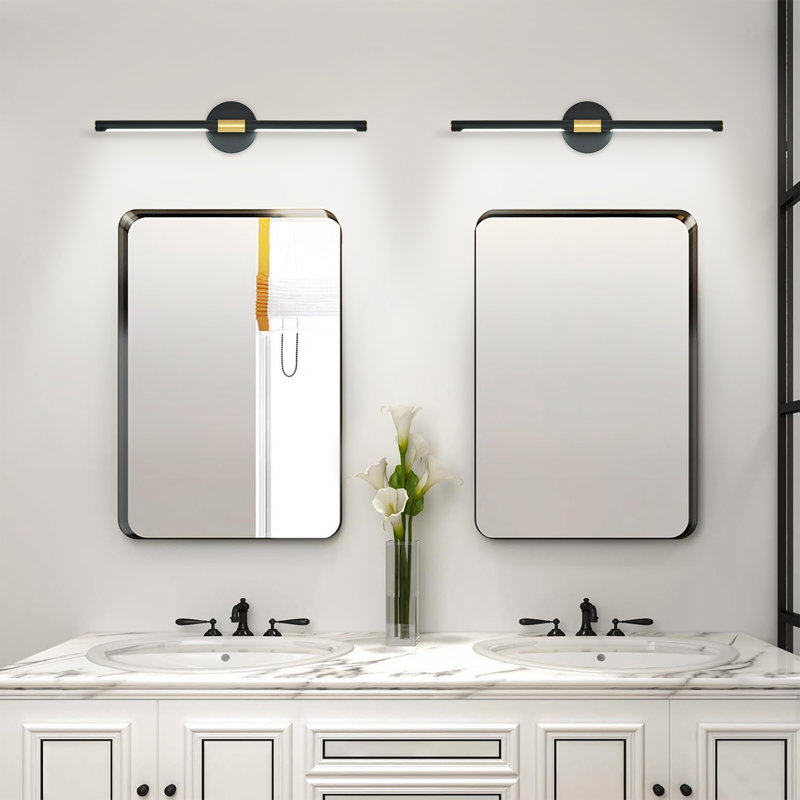 Barre de salle de bain 23,7 "à intensité variable 15W 6000K, Noir/laiton