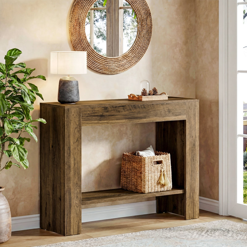 Console 41,3 po pour petite maison de campagne, couloir