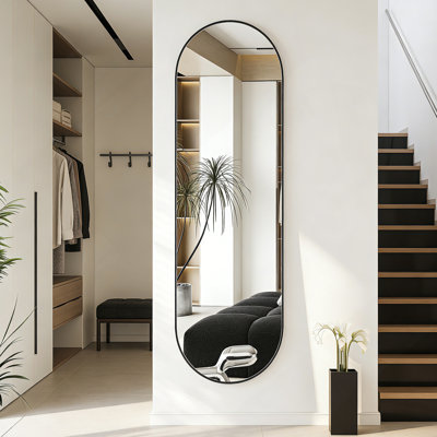 Miroir ovale de 63 po x 20 po pleine longueur avec cadre en aluminium brossé antirouille, fixation murale pour une réflexion HD claire