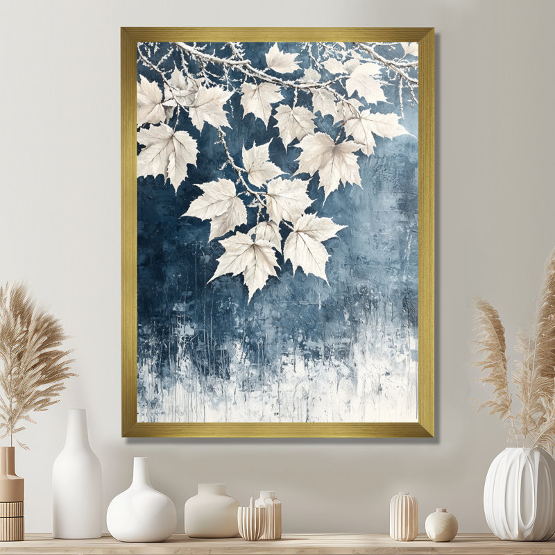 Karli - Floral Wall Art, H 32 po x l 16 po, Reproduction encadrée d'une seule photo, Doré