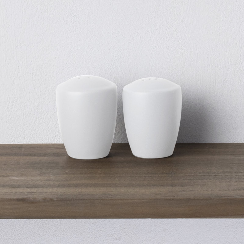 Sel et poivre Noritake Colorwave, 3-3 / 8 po, Blanc