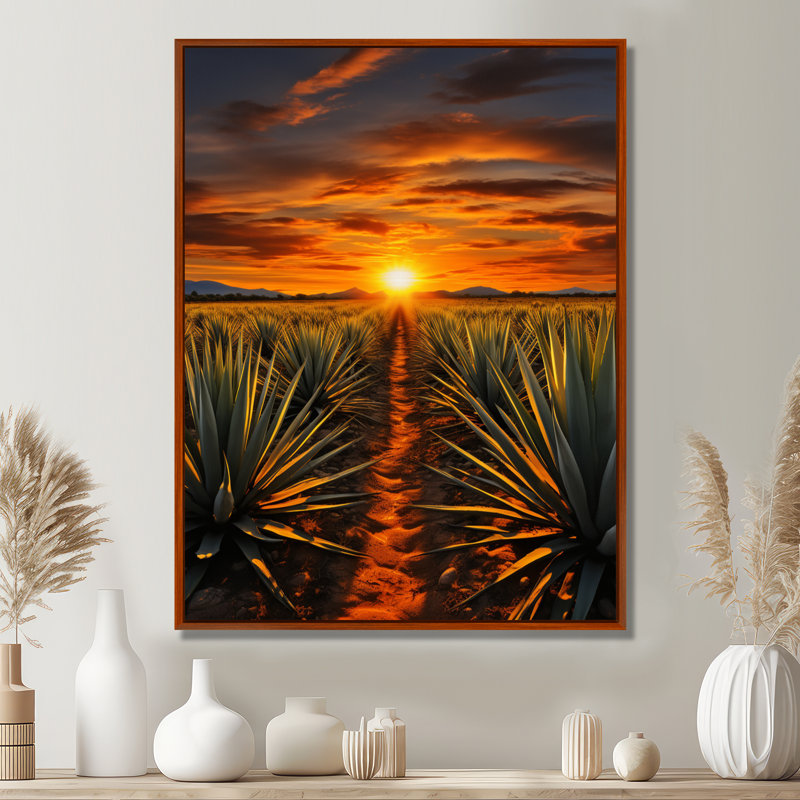 «Arabella Orange Green», art mexicain, tequila lever de soleil sur toile, H 44 po x l 34 po x P 1,5 po, Cadre flottant brun
