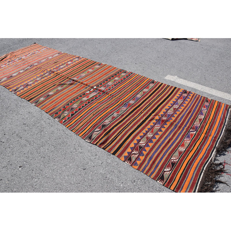 Tapis de couloir turc rayé vibrant pour ajouter une touche de couleur à votre décor bohémien