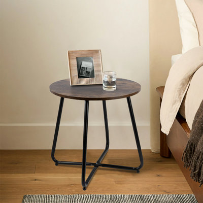 Table d'appoint en métal Adelynn