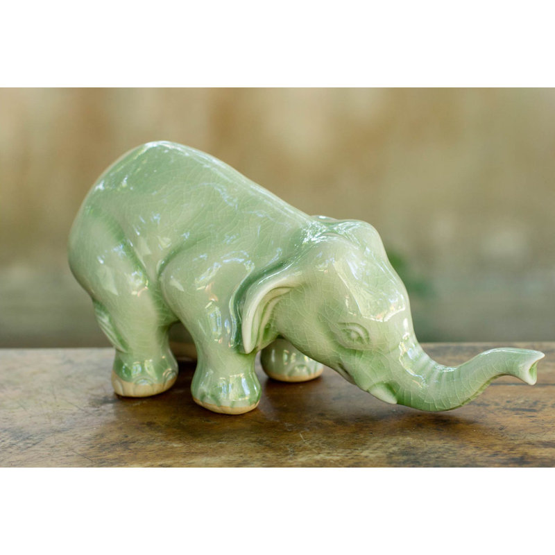 Flerida Handmade Ceramic / Porcelain Figurine / Sculpture Decorative Object