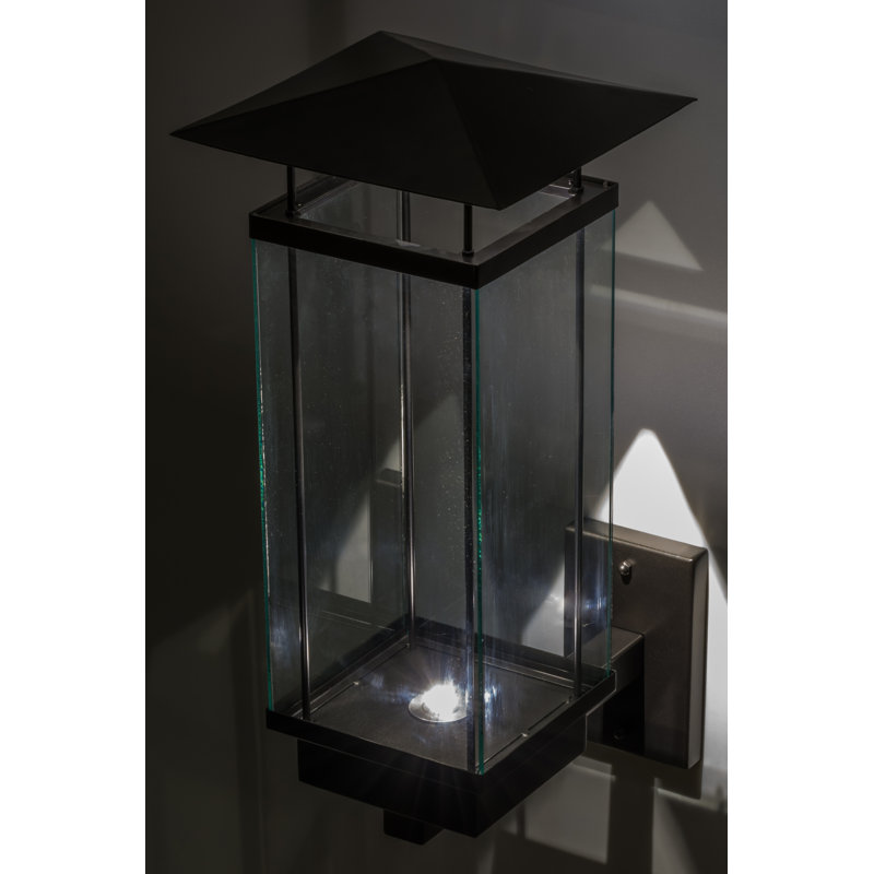 Chiaro 1 - Light LED Armed Sconce