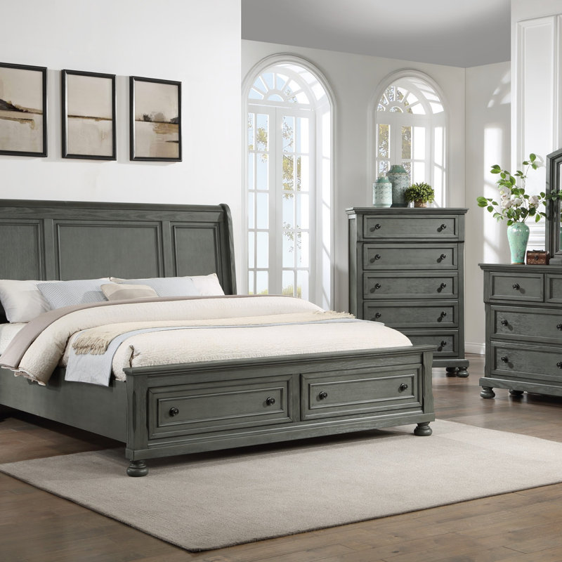 Très grand lit de style moderne en bois et finition gris rustique
