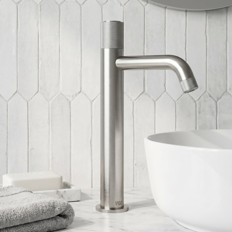 Robinet de vasque de salle de bain à bouton unique Apollo, Nickel brossé