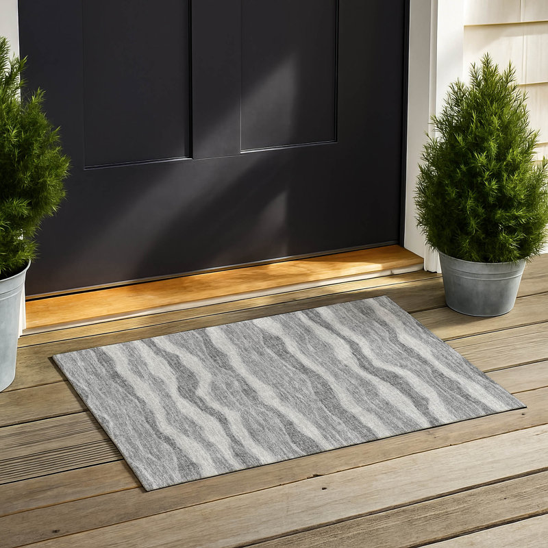 Machine Washable Indoor/Outdoor Chantille ACN2849 Stripes Rug, Pewter, 1'8" x 2'6"