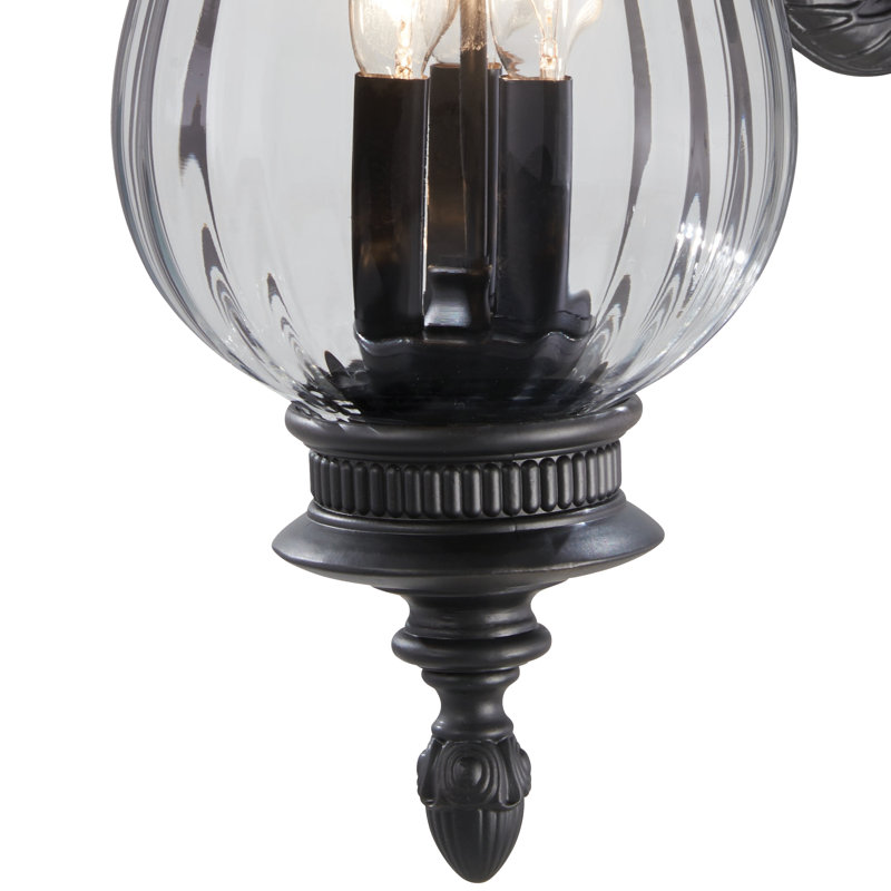 Oma Wall Light