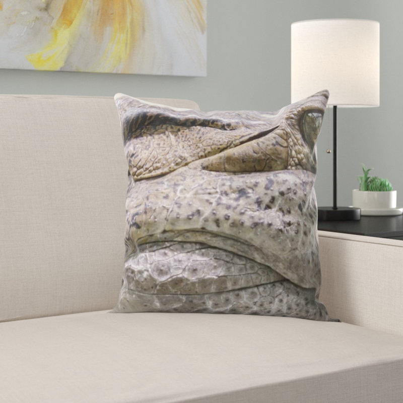 Coussin crocodile