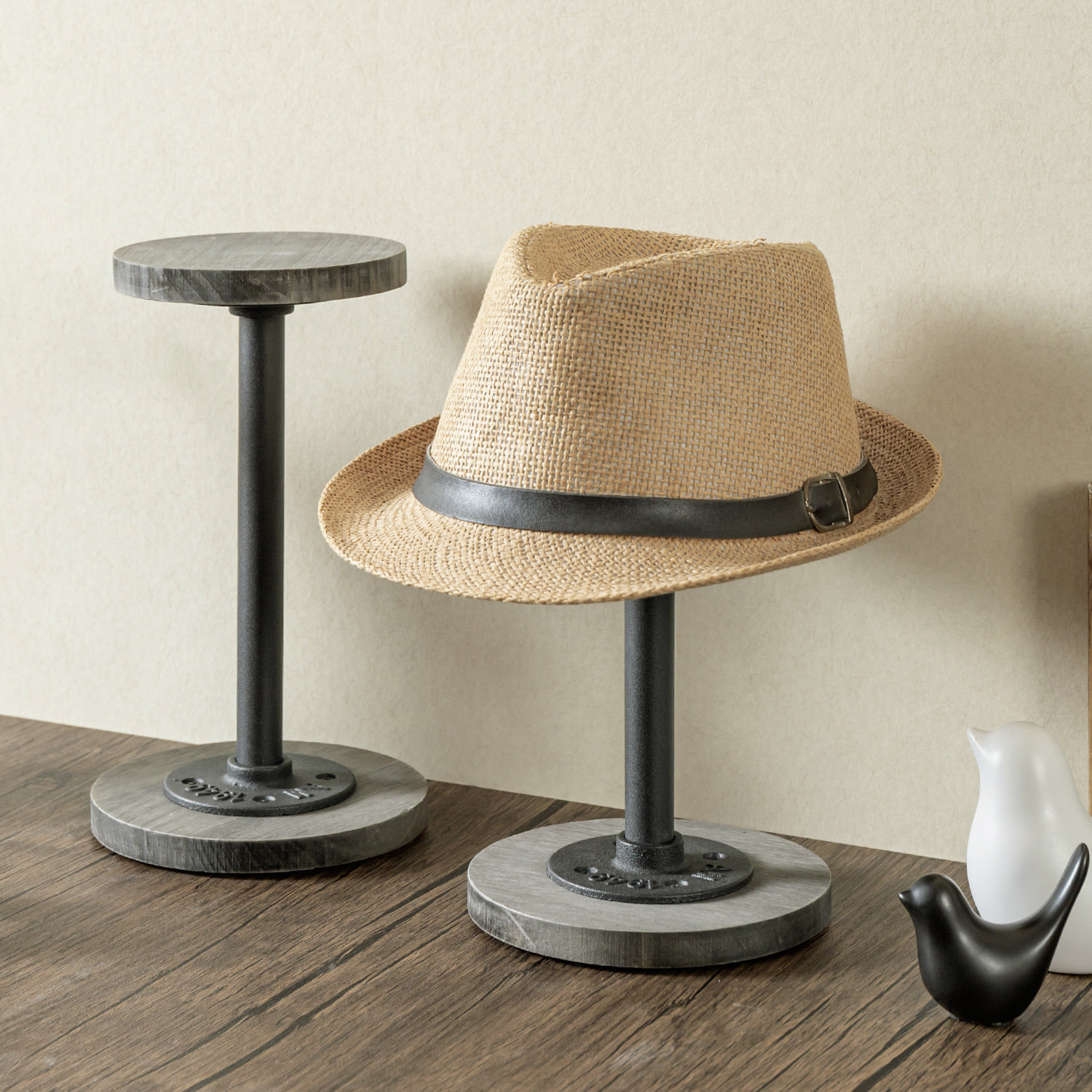 Tabletop Black Metal Hat Holder Rack, Modern Wig/Cap Display Stand, Set of 2
