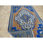 Tapis décoratif en laine noué à la main bleu en laine de conception unique 5 pi 1 po x 9 pi 8 po Corentin