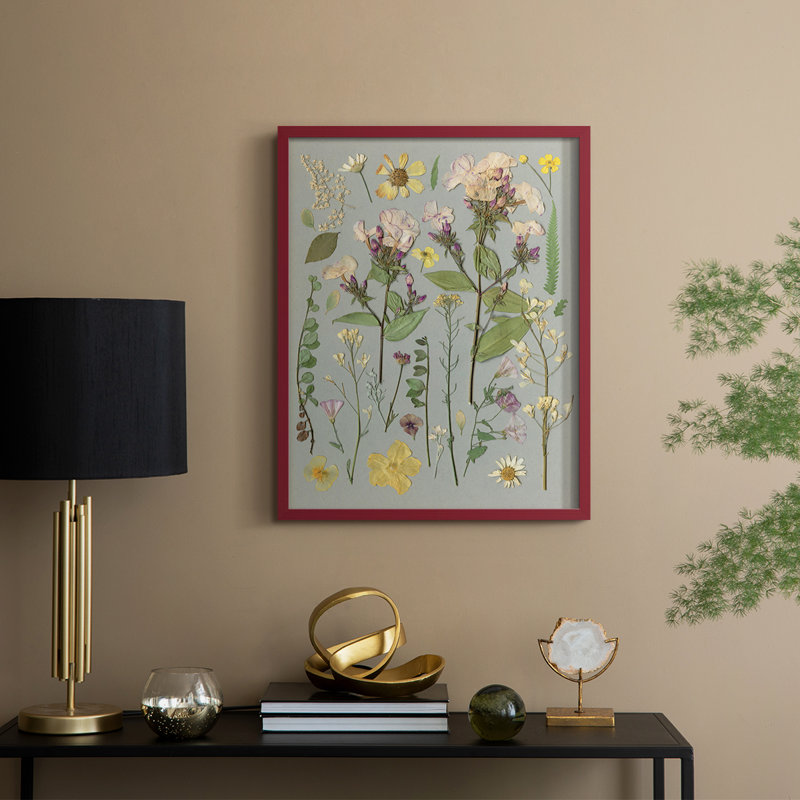 «Organic Study II», reproduction encadrée - bois massif, H 15 po x l 12 po, Rouge