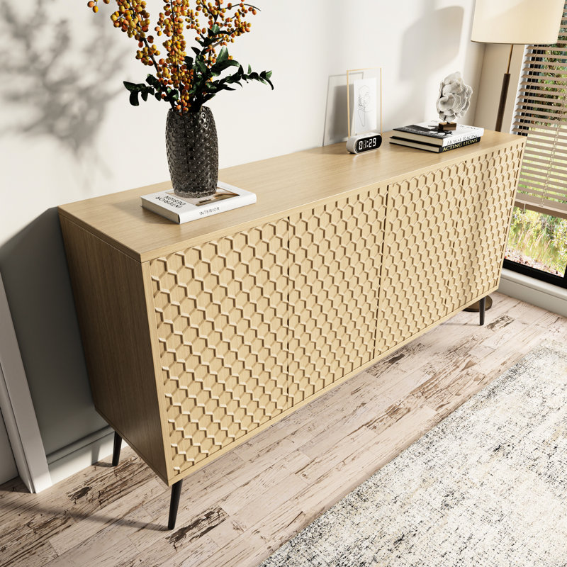 Buffet 63 "en chêne de style Mid-Century moderne avec 5 pieds, 4 tablettes, conception en nid d'abeille et structure ultra stable pour le décor de l'entrée en chêne