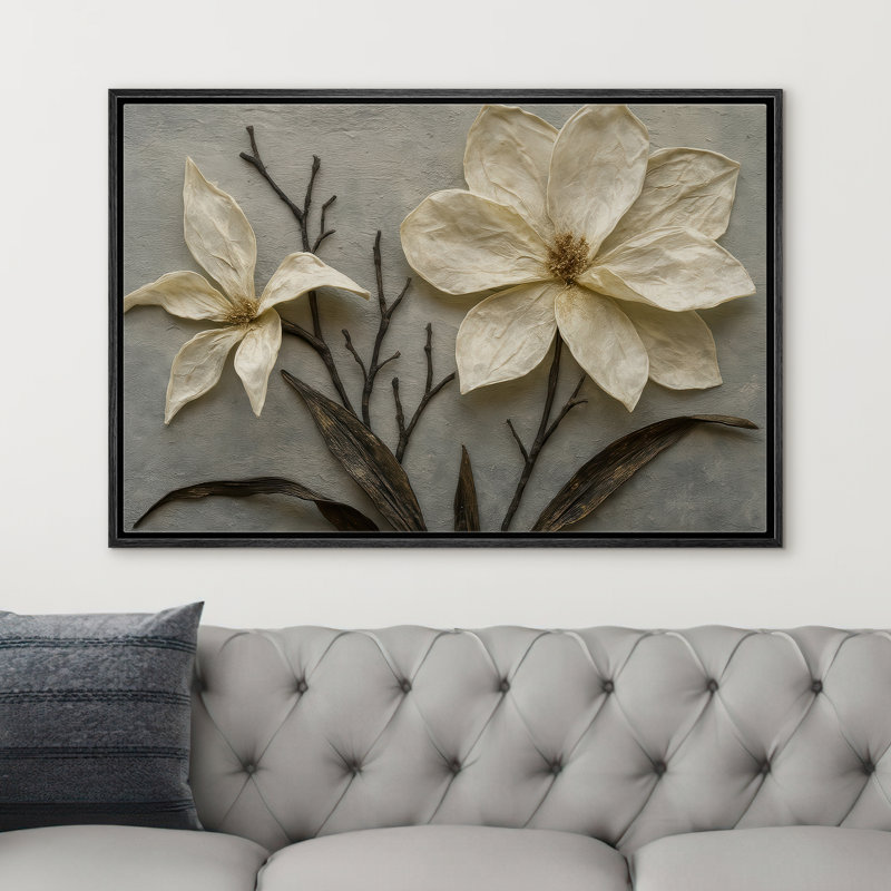 «White Dimensional Magnolia Flower with Sculpted Petals», reproduction d'art sur toile encadrée, H 16 po x l 24 po x P 1,5 po