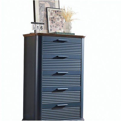 Commode 5 tiroirs pour chambre à coucher, commode haute 45 po avec profil incurvé, commode cannelée en bois, rangement de tiroir moderne pour chambre à coucher, salon